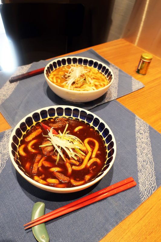 デリー特製牛すじカレーうどん