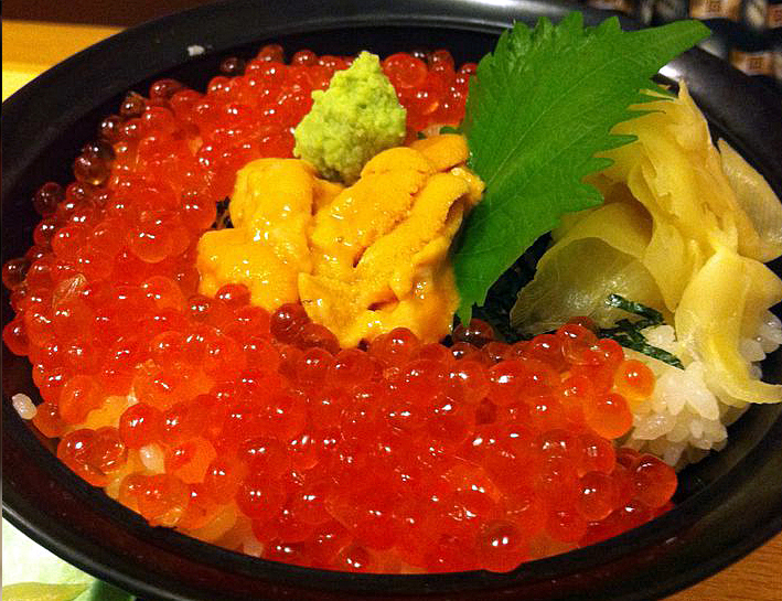 食の思い出　ウニイクラ丼