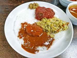 カレー屋めぐり　10