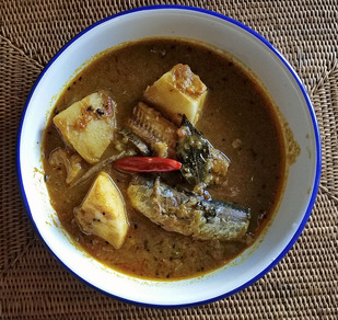 マッチェリ・ジョル（魚カレー）その２